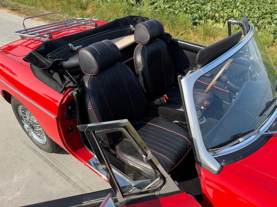 1974 MG MGB Roadster - Image 26 of 30