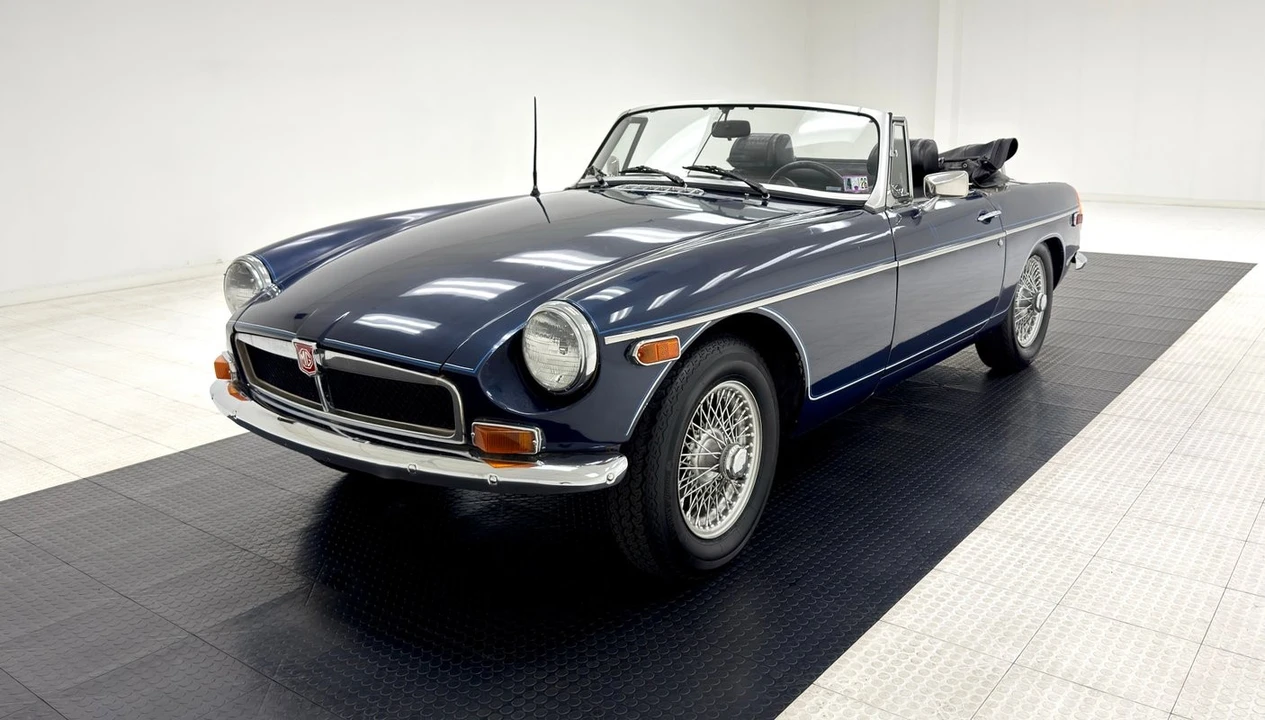 1974 MG MGB Roadster - Image 2 of 21