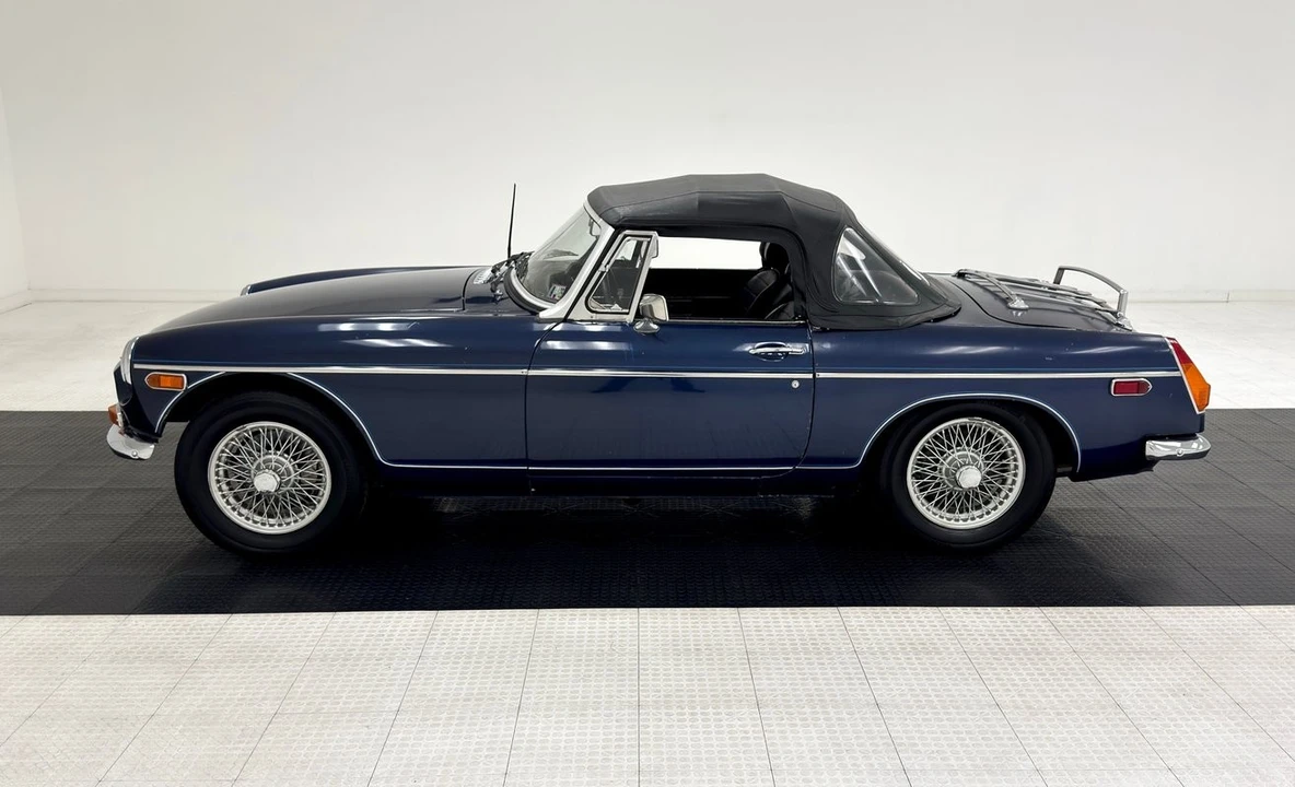 1974 MG MGB Roadster - Image 3 of 21
