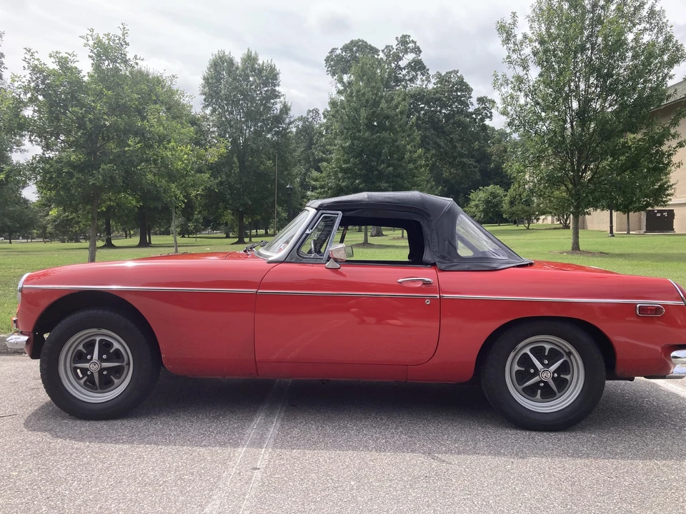 1974 MG MGB Roadster - Image 10 of 31
