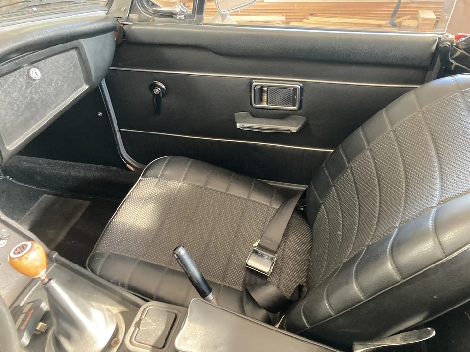 1974 MG MGB Roadster - Image 30 of 31