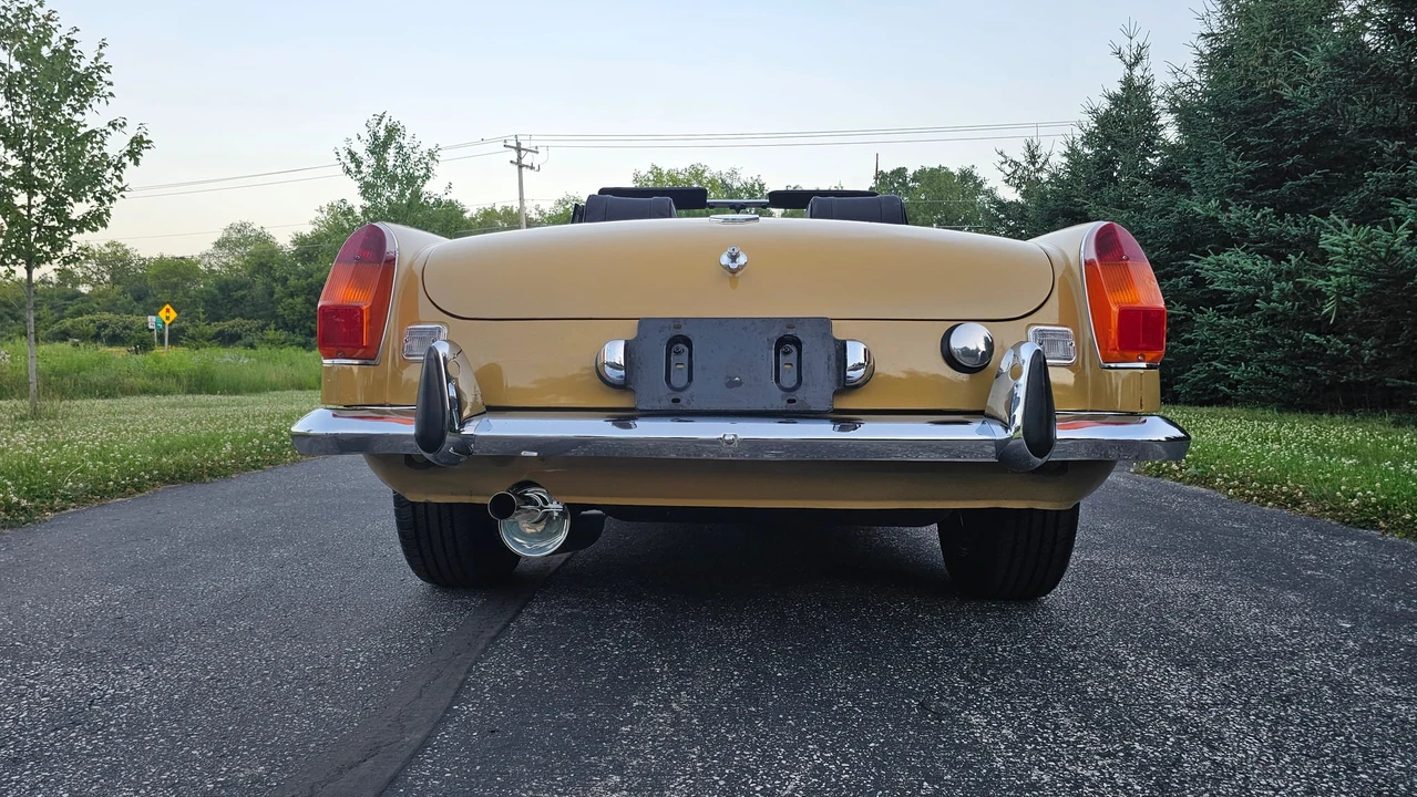 1974 MG MGB Roadster - Image 16 of 31