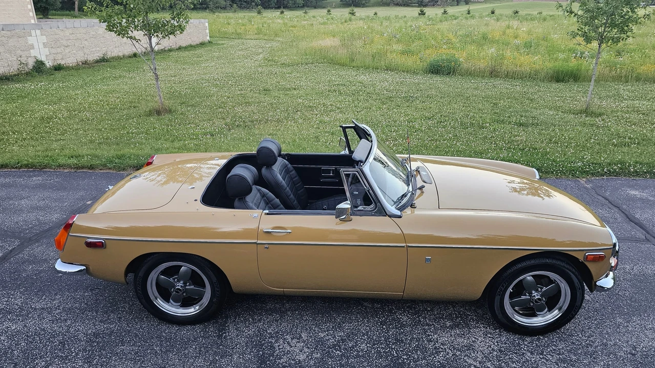 1974 MG MGB Roadster - Image 10 of 31