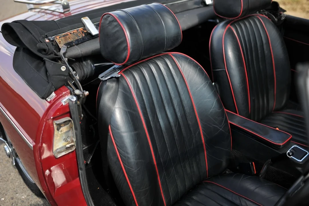 1974 MG MGB Roadster - Image 25 of 30