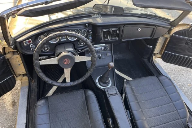 1974 MG MGB Roadster - Image 5 of 7