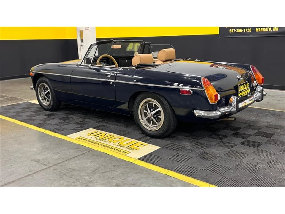 1974 MG MGB Roadster - Image 4 of 9