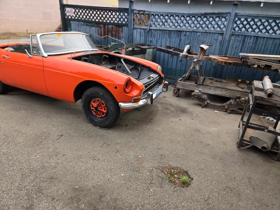 1975 MG MGB Roadster - Image 24 of 24