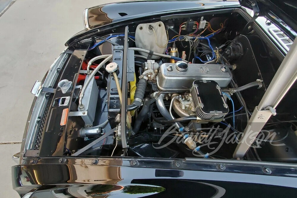 1974 MG MGB Roadster - Image 2 of 15