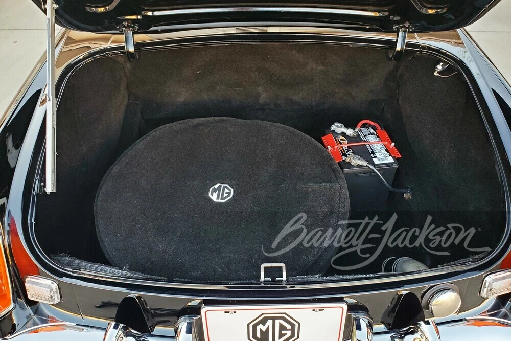 1974 MG MGB Roadster - Image 10 of 15