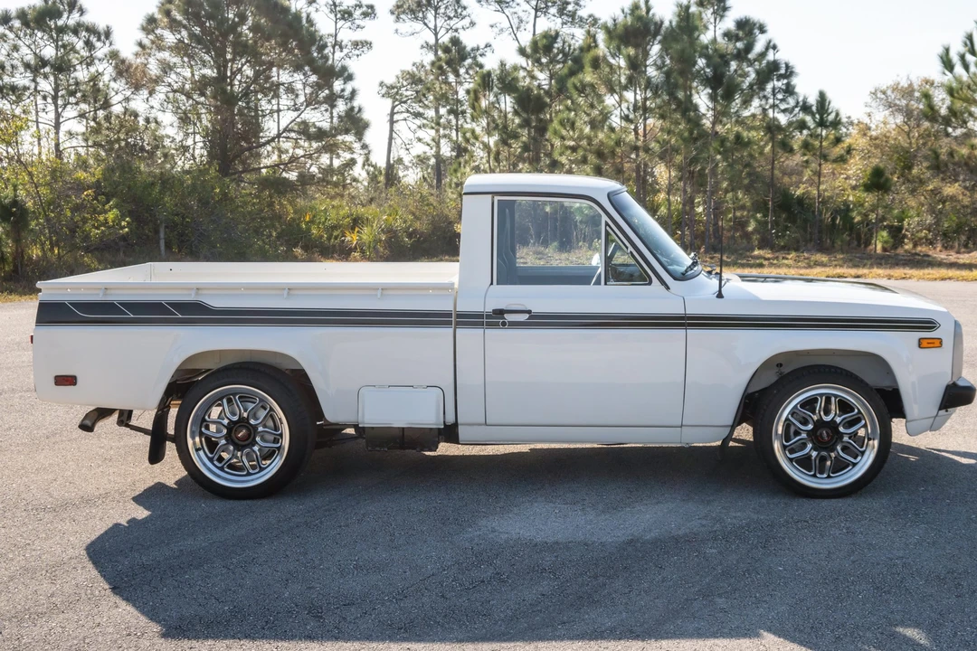1974 Mazda B Series 2nd Gen - Image 4 of 31