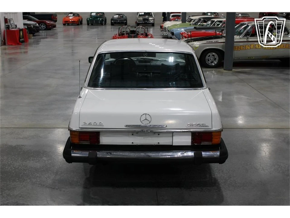 1974 Mercedes-Benz W114 & W115 - Image 26 of 31