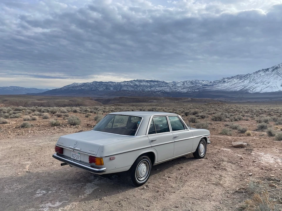 1974 Mercedes-Benz W114 & W115 - Image 8 of 31
