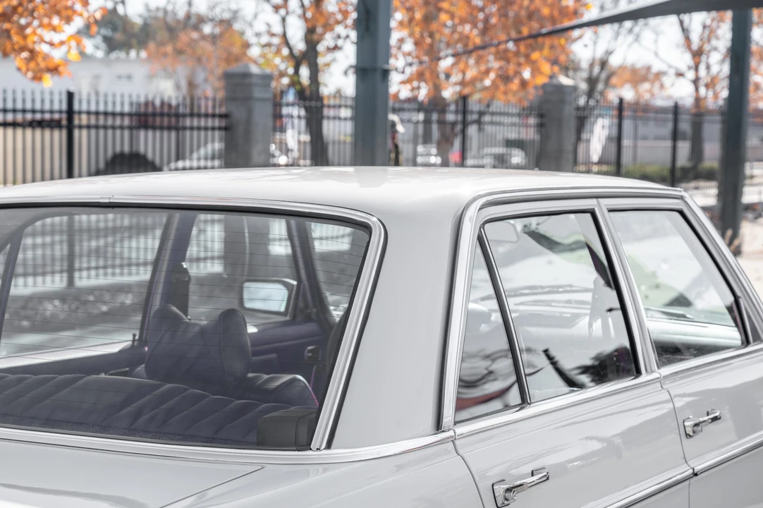 1974 Mercedes-Benz W114 & W115 - Image 22 of 31