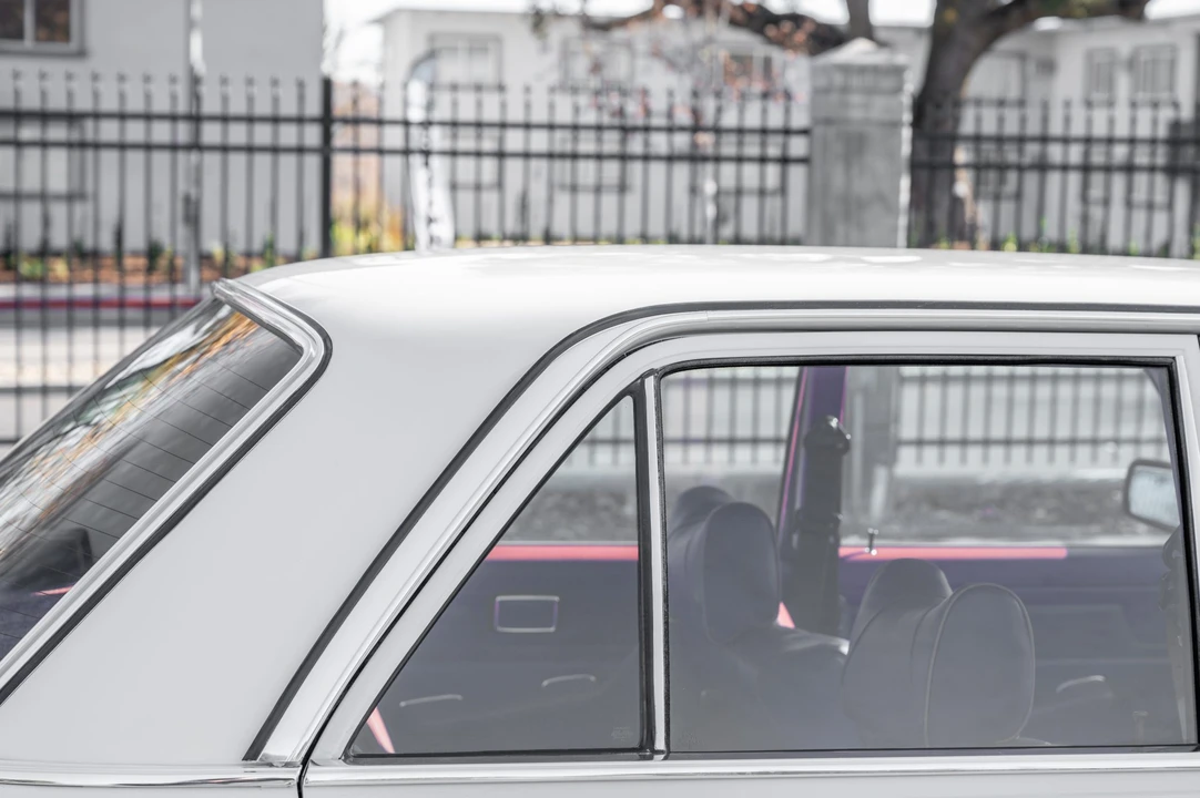 1974 Mercedes-Benz W114 & W115 - Image 23 of 31