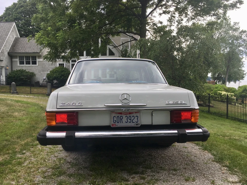 1974 Mercedes-Benz W114 & W115 - Image 5 of 31