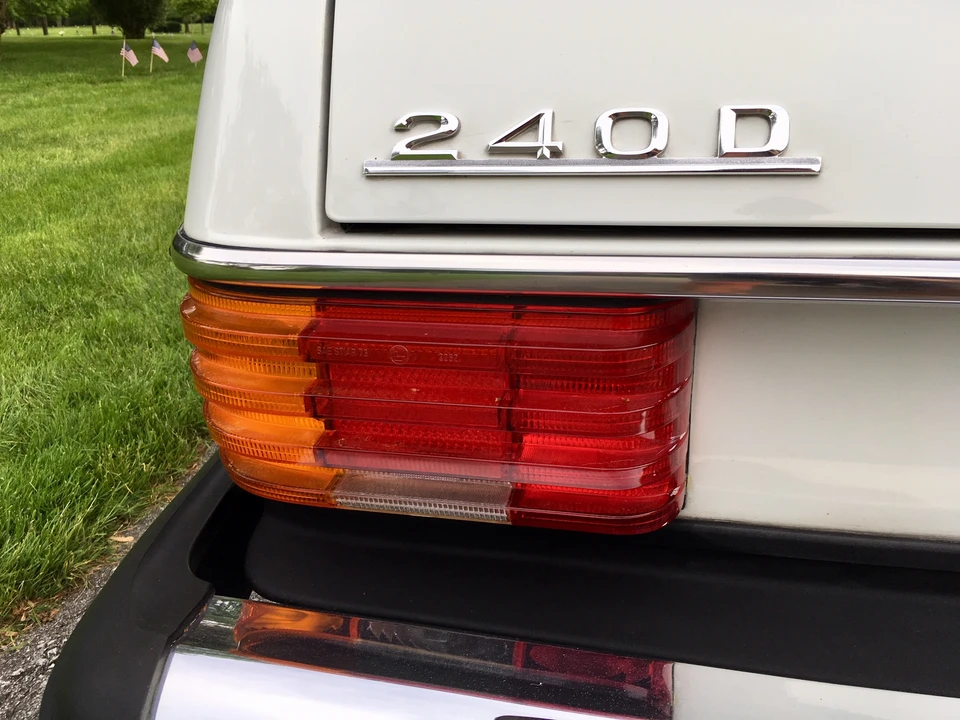 1974 Mercedes-Benz W114 & W115 - Image 21 of 31