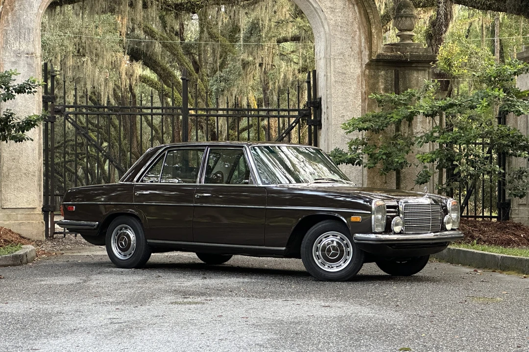 1974 Mercedes-Benz W114 & W115 - Image 5 of 31