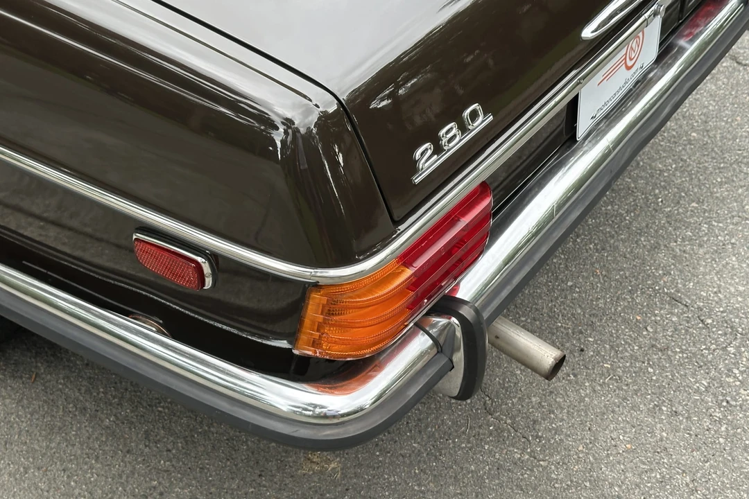 1974 Mercedes-Benz W114 & W115 - Image 20 of 31