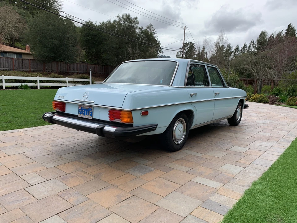 1974 Mercedes-Benz W114 & W115 - Image 14 of 31