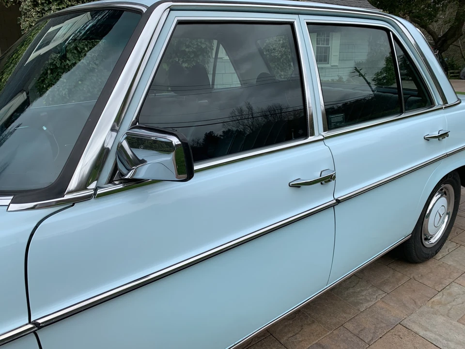 1974 Mercedes-Benz W114 & W115 - Image 31 of 31