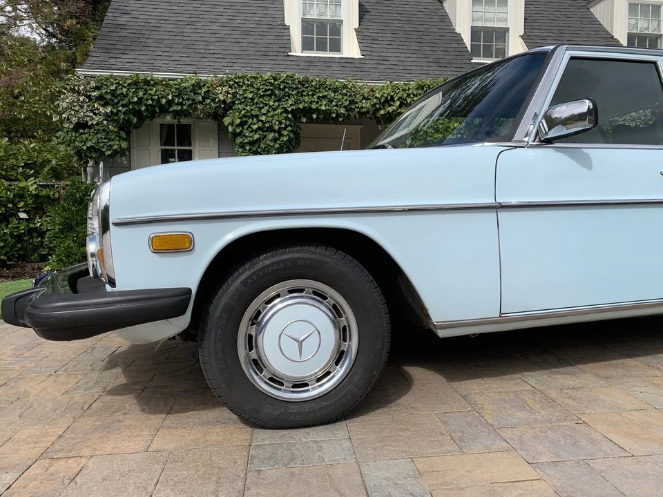 1974 Mercedes-Benz W114 & W115 - Image 27 of 31