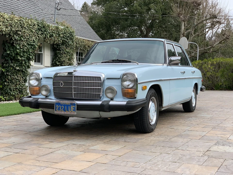 1974 Mercedes-Benz W114 & W115 - Image 4 of 31