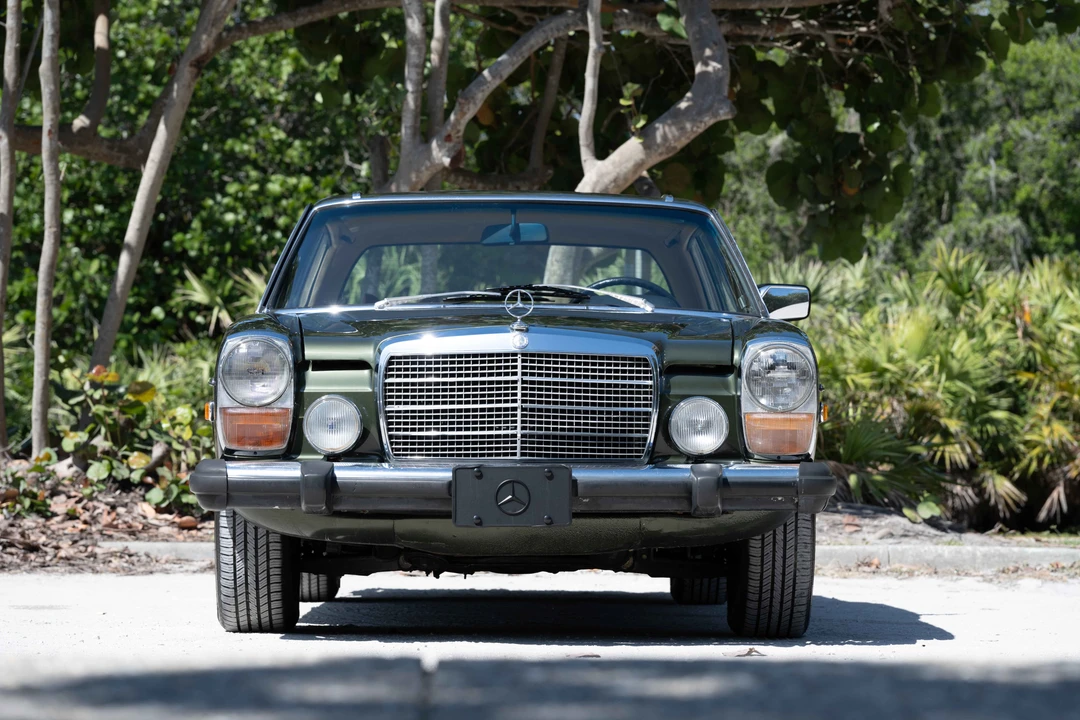 1974 Mercedes-Benz W114 & W115 - Image 11 of 31