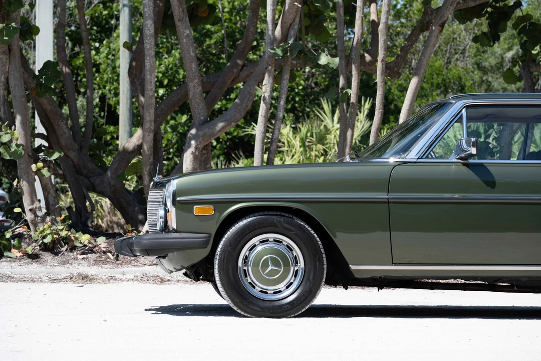 1974 Mercedes-Benz W114 & W115 - Image 17 of 31
