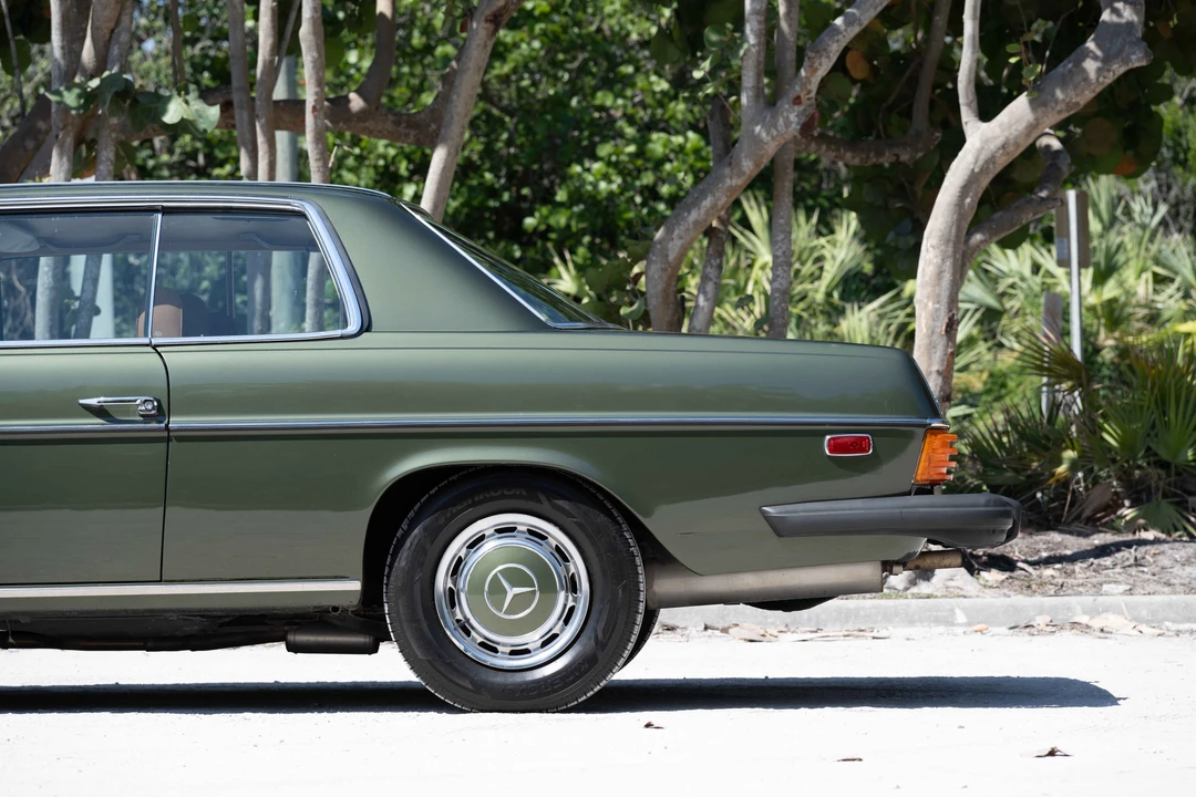 1974 Mercedes-Benz W114 & W115 - Image 18 of 31