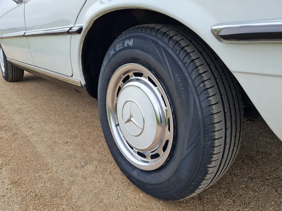 1974 Mercedes-Benz W116 S-Class - Image 22 of 30