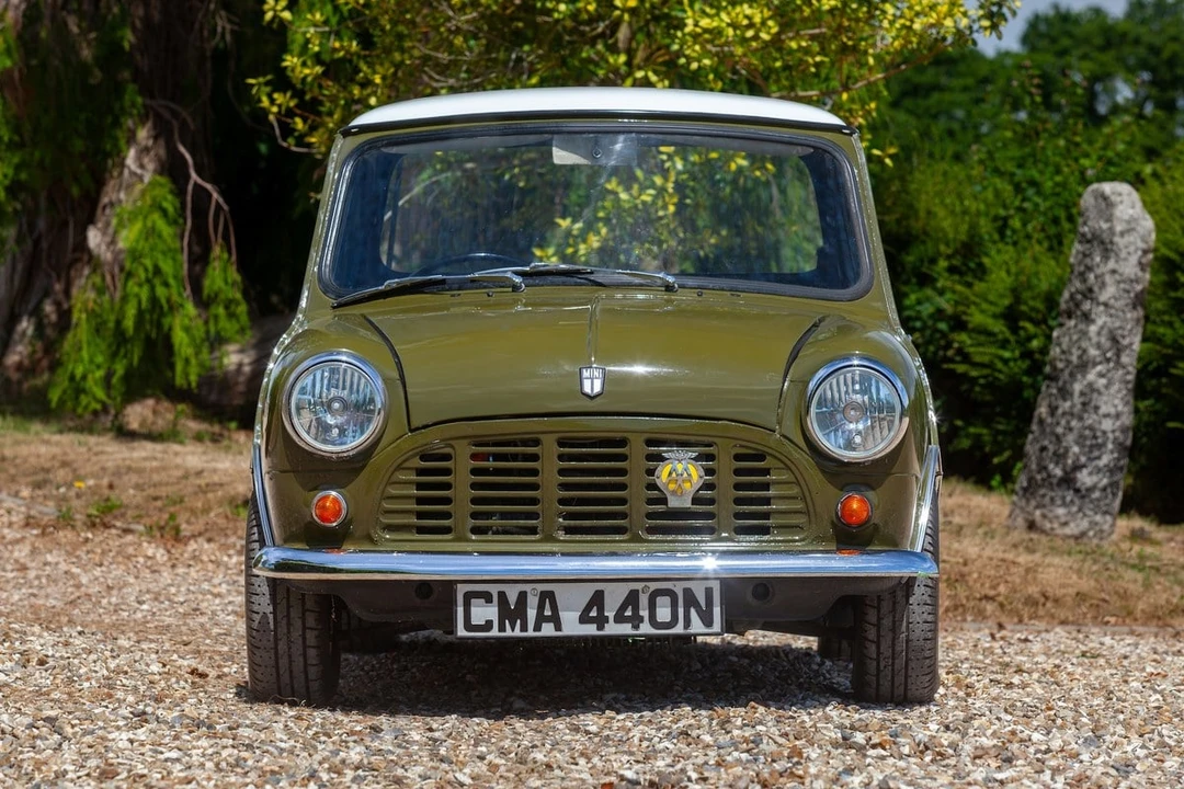 1974 Morris Minor - Image 2 of 30