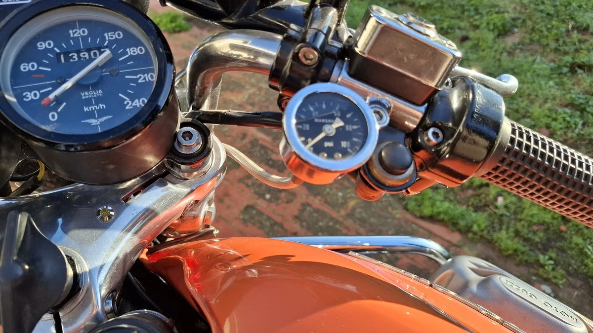 1974 Moto Guzzi V7 (1965-1974) - Image 13 of 30