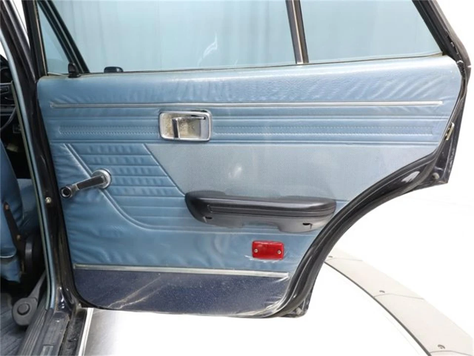 1974 Nissan Cedric 3rd Gen - Image 22 of 31