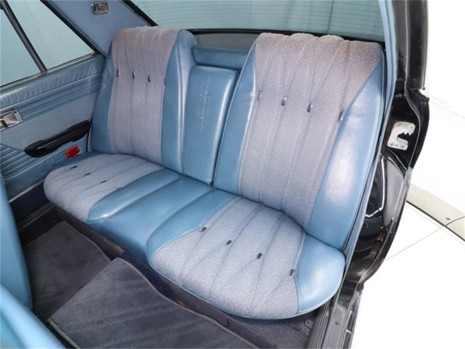 1974 Nissan Cedric 3rd Gen - Image 18 of 31