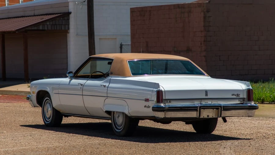 1974 Oldsmobile 98 - Image 3 of 14