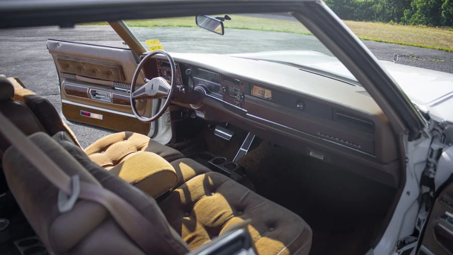 1974 Oldsmobile 98 - Image 11 of 13