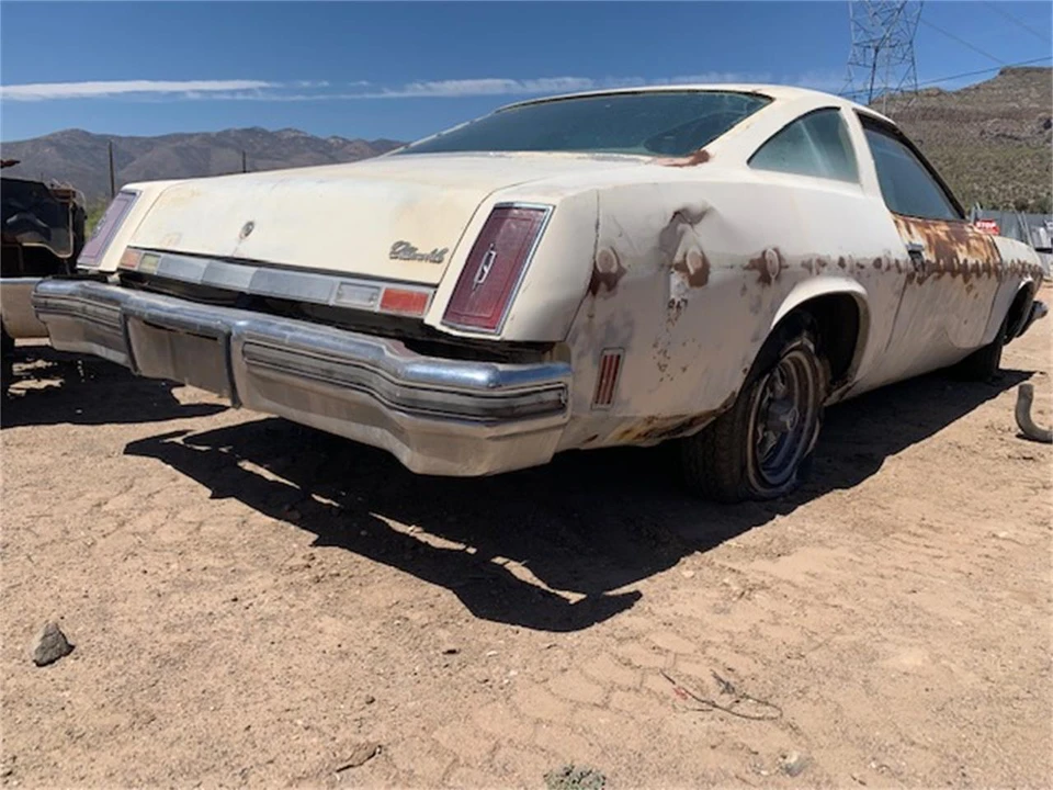 1974 Oldsmobile Cutlass 4th Gen - Image 2 of 9