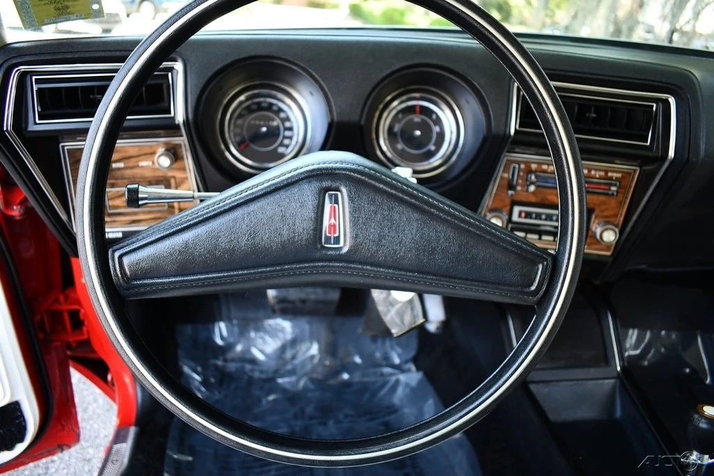 1974 Oldsmobile Cutlass 4th Gen - Image 16 of 24
