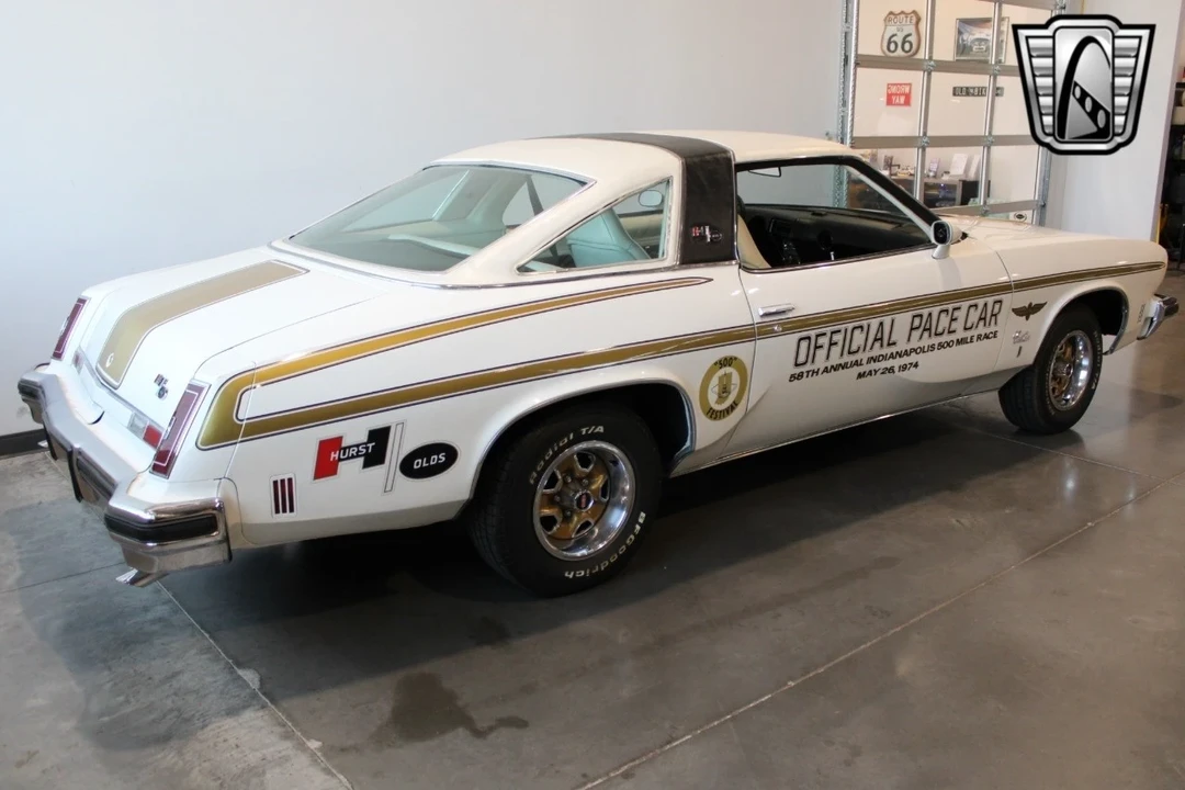 1974 Oldsmobile Hurst/Olds - Image 15 of 21