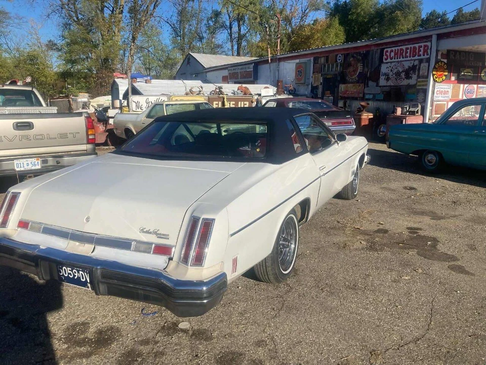 1974 Oldsmobile Cutlass Supreme - Image 7 of 11