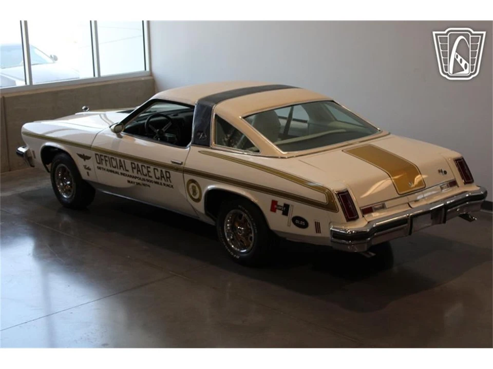 1974 Oldsmobile Cutlass Supreme - Image 19 of 31