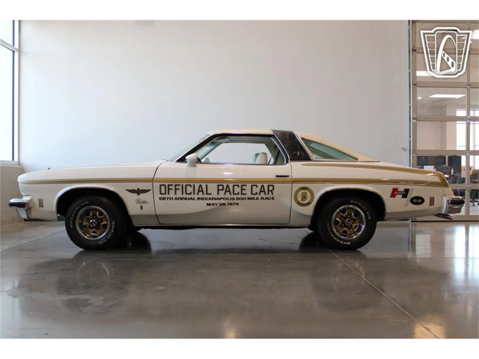 1974 Oldsmobile Cutlass Supreme - Image 25 of 31