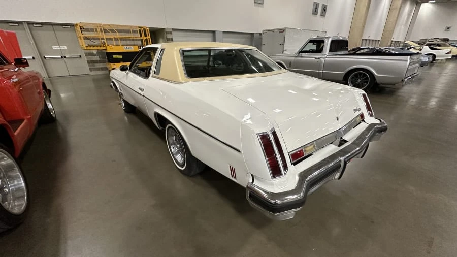 1974 Oldsmobile Cutlass Supreme - Image 6 of 12