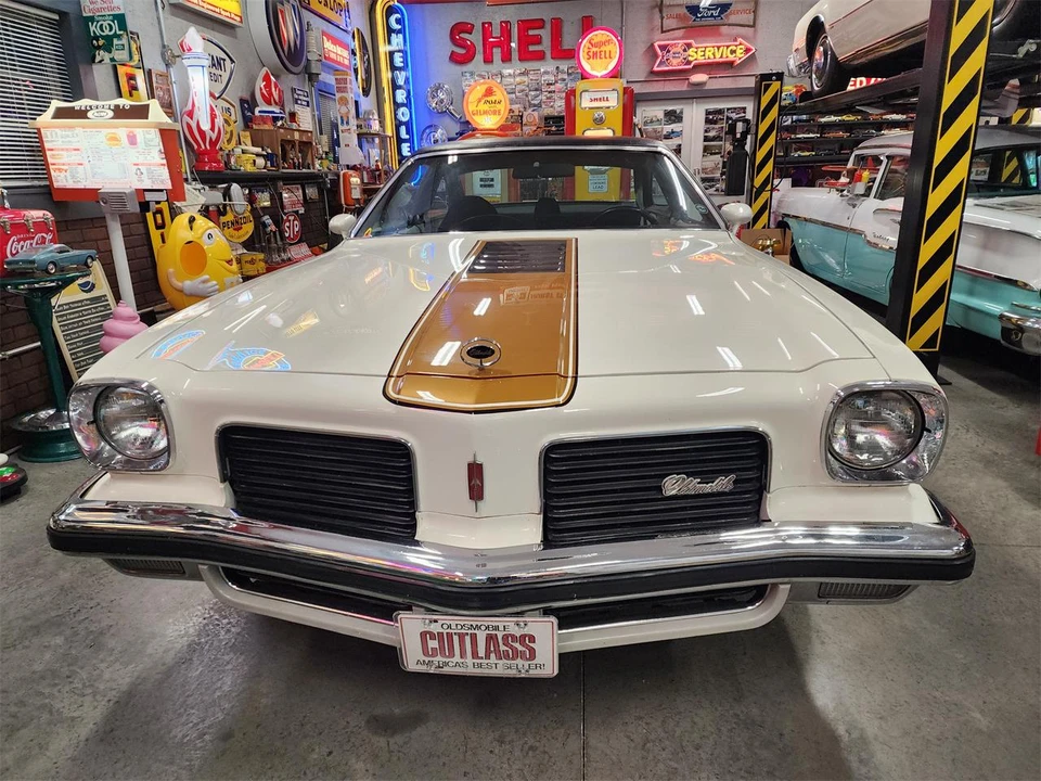 1974 Oldsmobile Hurst/Olds - Image 12 of 13