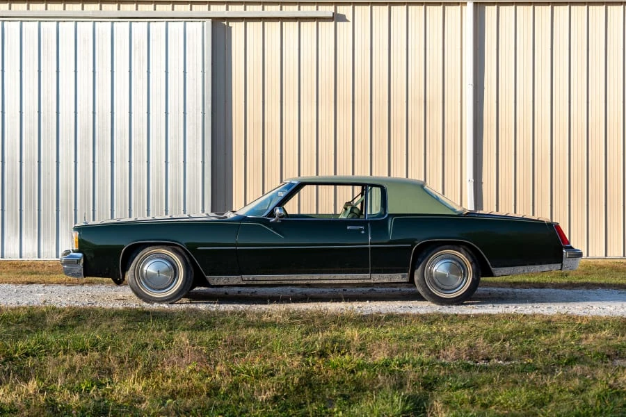 1974 Oldsmobile Toronado - Image 2 of 19