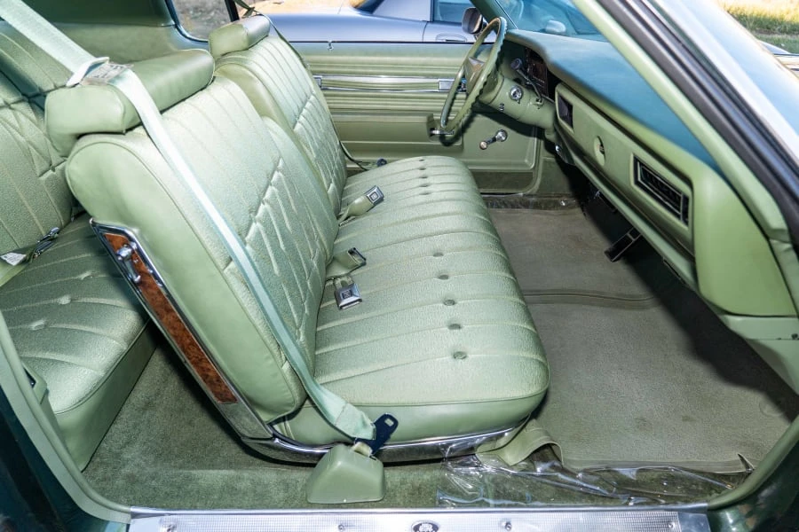 1974 Oldsmobile Toronado - Image 10 of 19