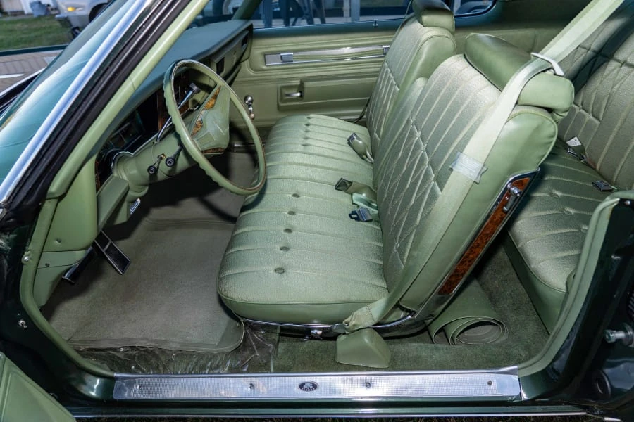 1974 Oldsmobile Toronado - Image 11 of 19