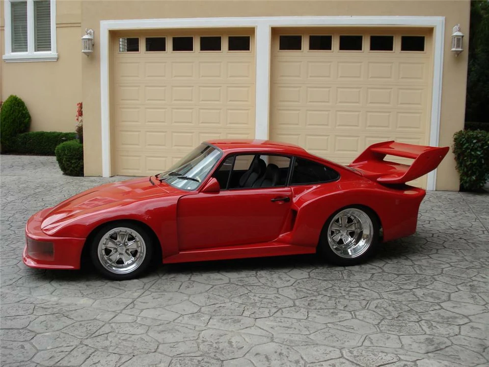 1974 Porsche 934 & 935 - Image 3 of 3