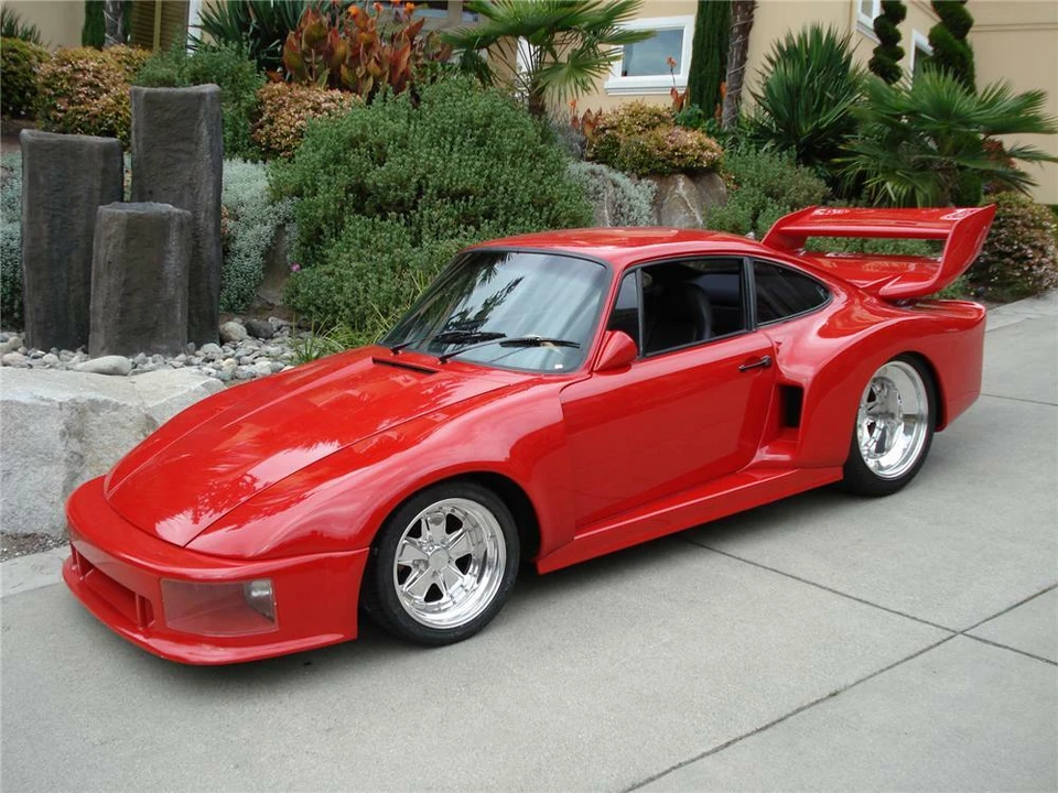 1974 Porsche 934 & 935 - Image 2 of 3