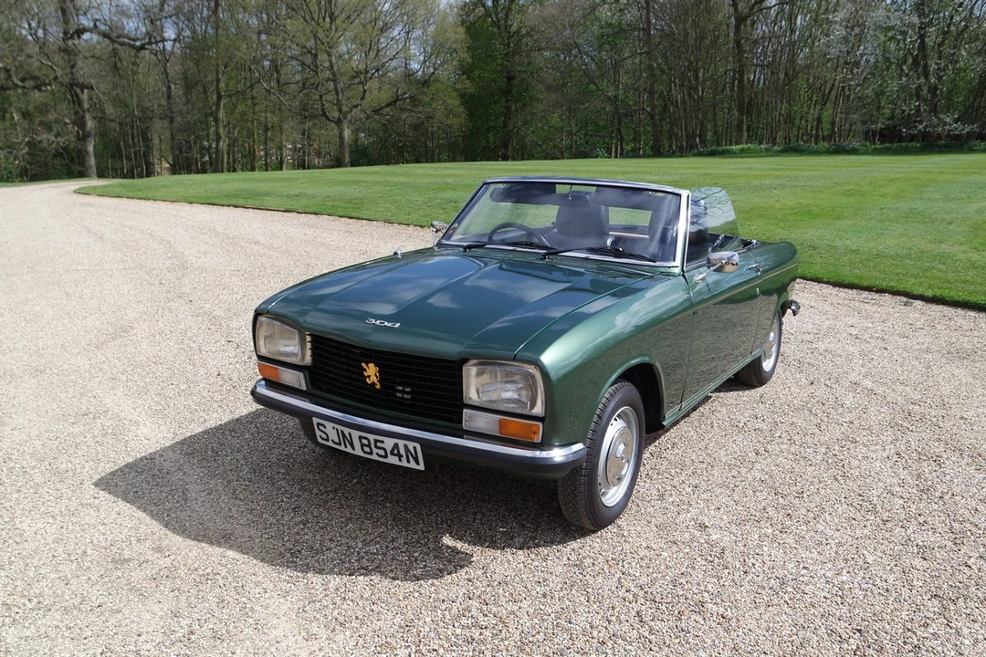 1974 Peugeot - Image 3 of 30